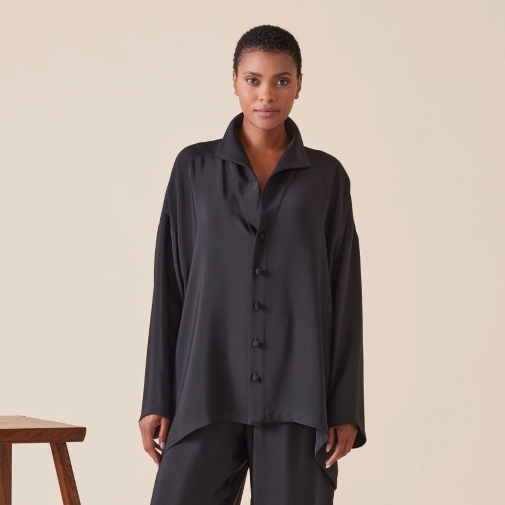 ESKANDAR Silk Standup Collar Shirt - Mid Plus in Black